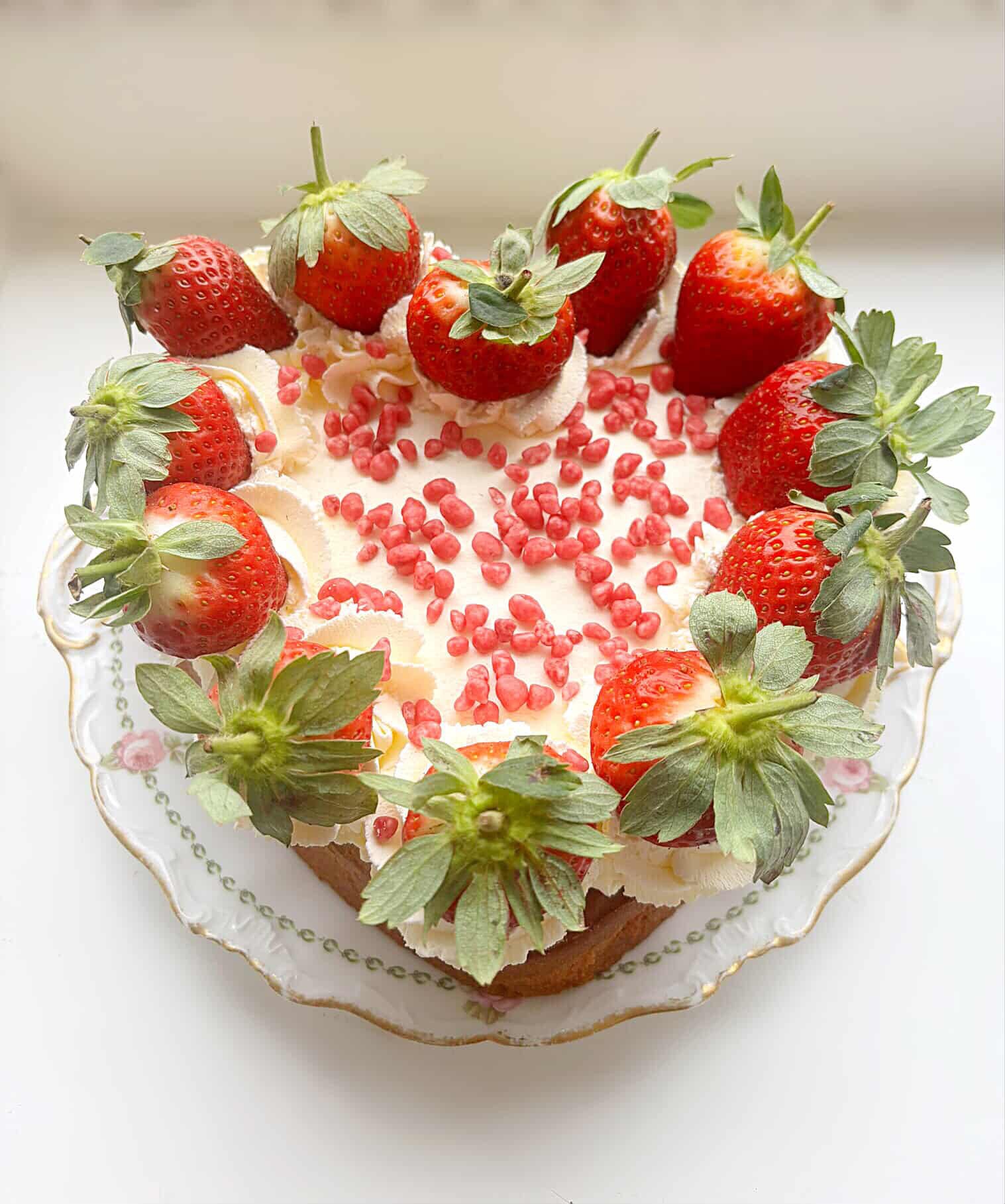 Sammie's Strawberry Marble Cream Cake