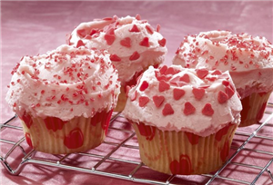 Valentine Surprise Cupcakes