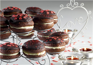 Valentine Chocolate Whoopie Pies