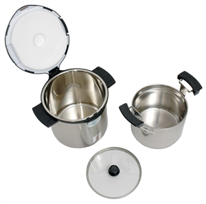 Baking Cakes in Mr. D's Thermal Cooker