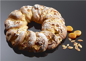 Almond and Apricot Ring