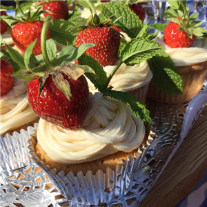 Pimm's Cupcakes