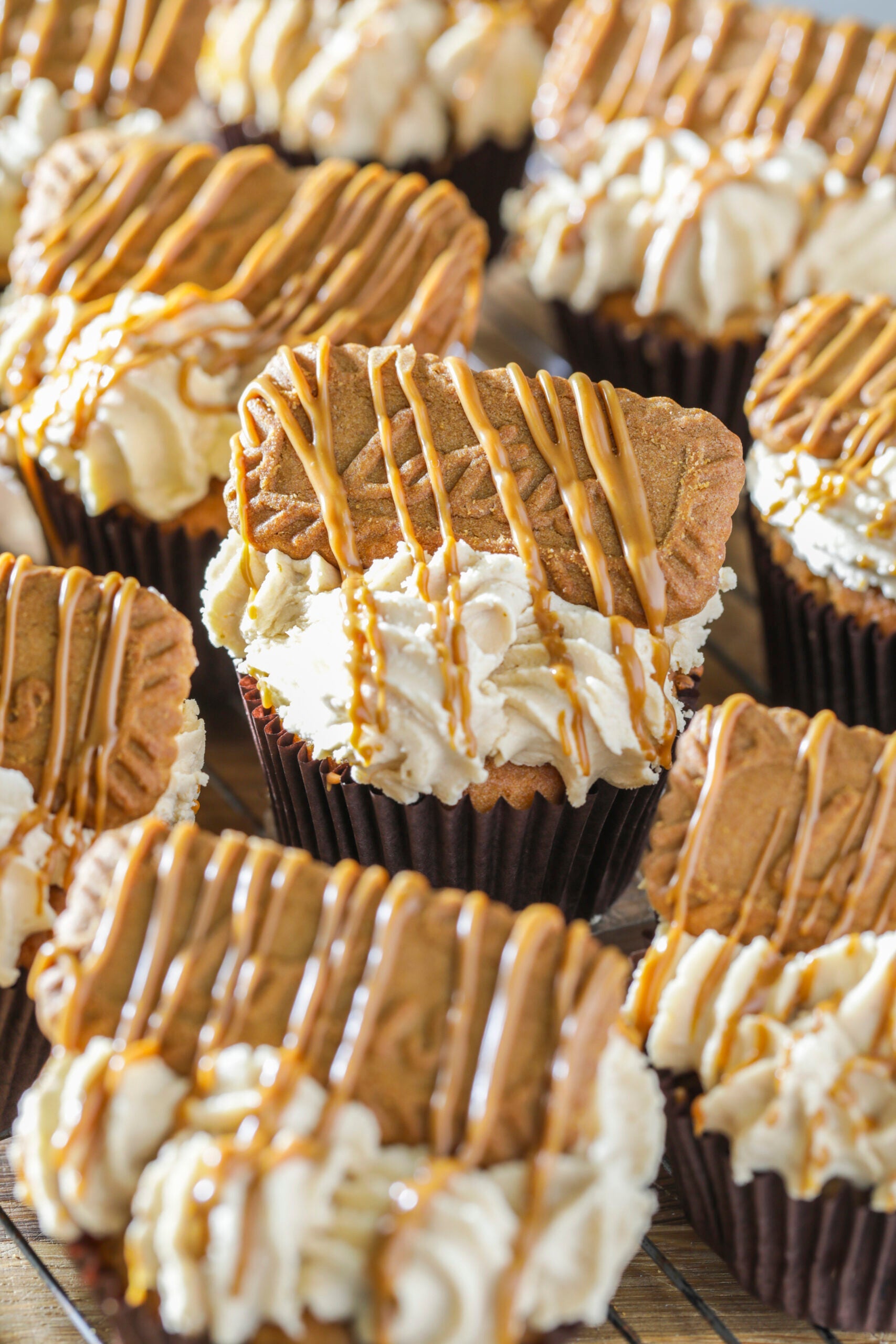 Lotus Cupcakes