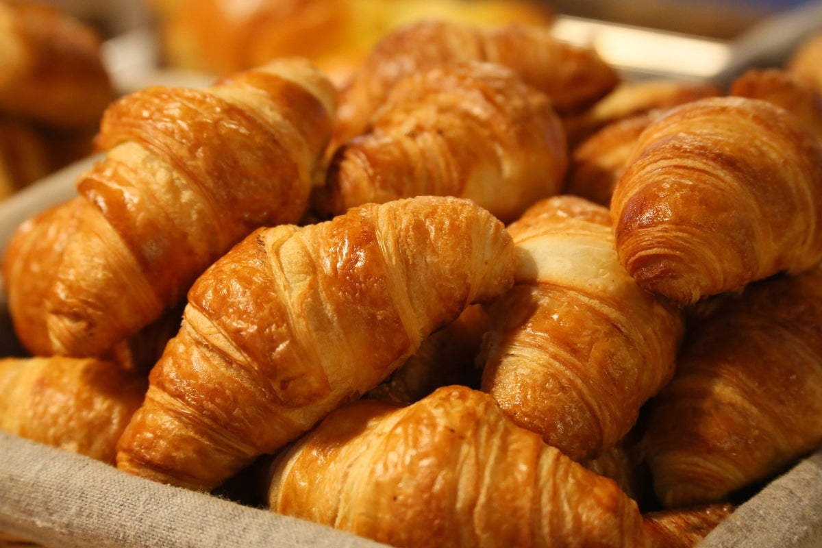 Flaky Cheesy Batons