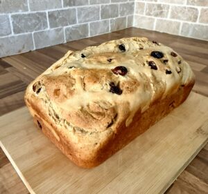 hot cross bun loaf